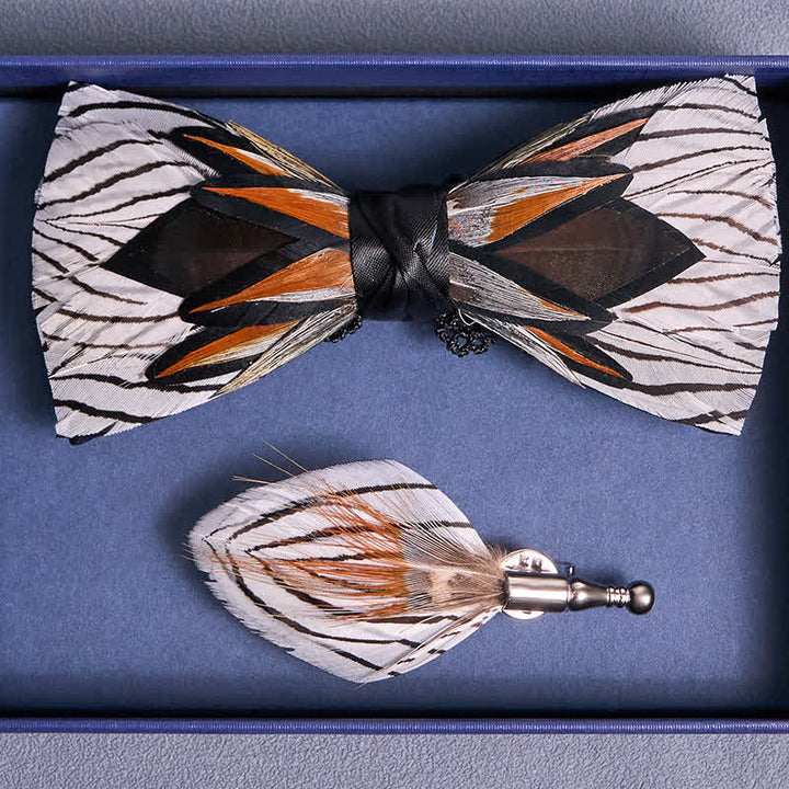 Nœud papillon en plumes gris et blanc en forme de toile - image 3