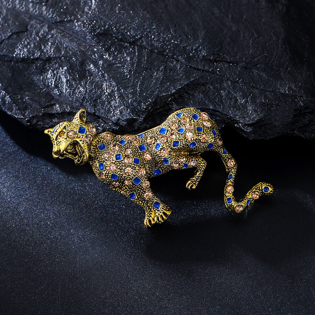 Broche léopard carrée bleue sertie de diamants dorés - image 2