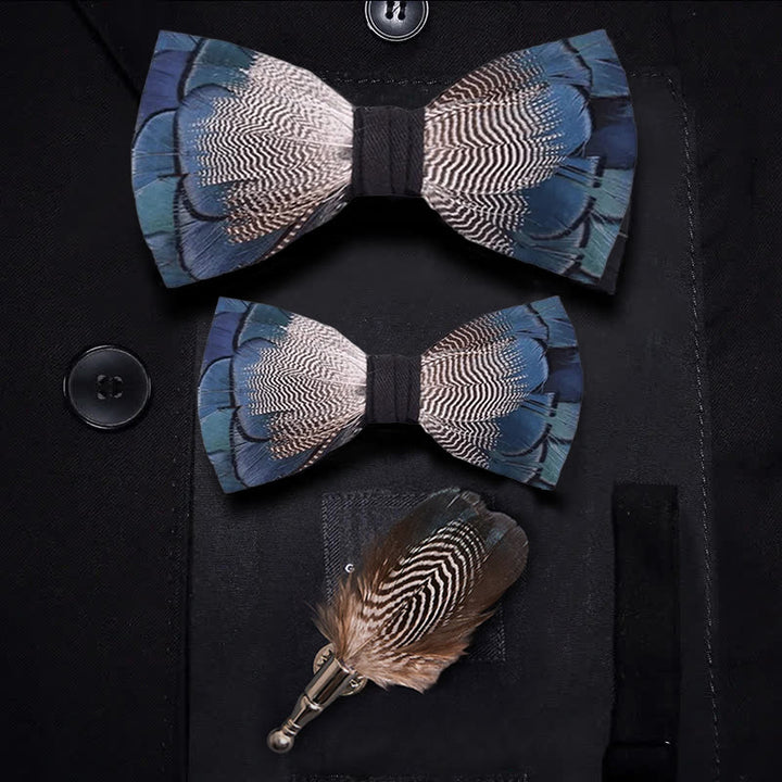 Nœud papillon en plumes de canard colvert bleu et blanc avec épingle à revers - Ensemble Parent-Enfant - image 6