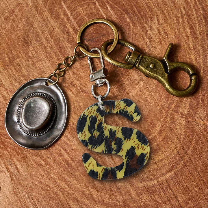 Porte-clés pendentif lettre imprimé léopard et chapeau de cowboy - Porte-clés en laiton + chapeau en argent - S - image 26