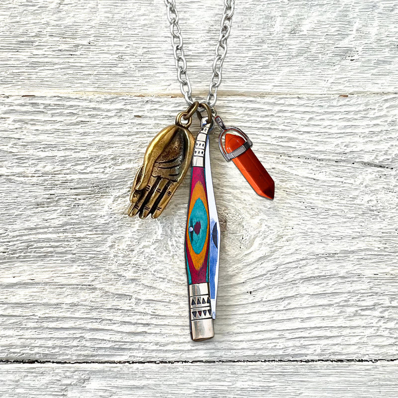 Couteau pliant en laiton coloré, main de Bouddha et collier en redstone - Collier couteau pliant - image 0