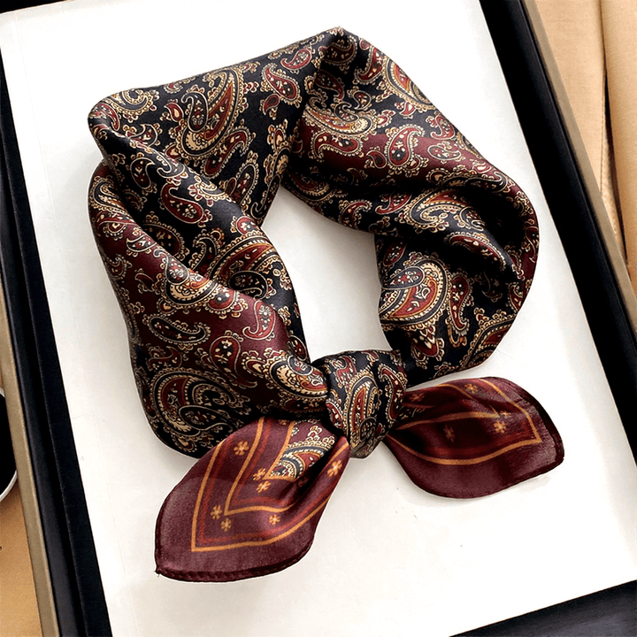 Écharpe carrée exquise en soie douce pour la peau, imprimée noix de cajou - Style n° 1 - image 0