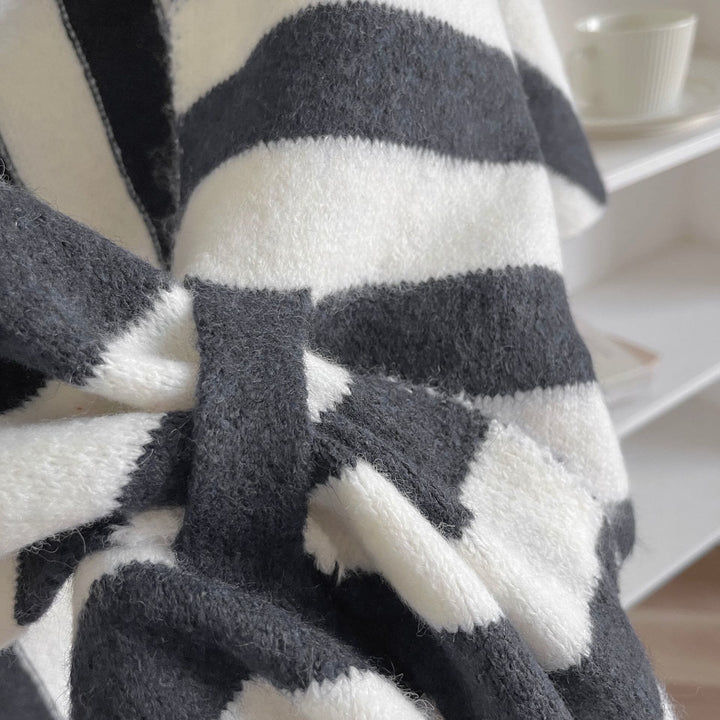 Châle-écharpe triangulaire rayé pour femme, chaud et confortable en hiver - image 2