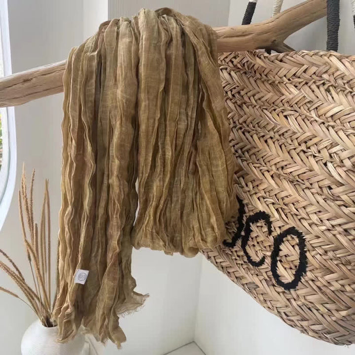 Écharpe en coton et lin texturé à plis chics, quatre saisons - verge d'or - image 1