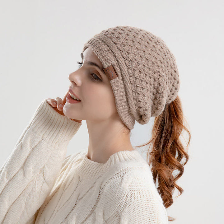 Bonnet d'hiver chaud en tricot pour femme, avec ouverture pour queue de cheval - Kaki - Réglable (21 5/8"-23 5/8") - image 0
