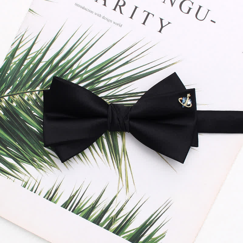 Nœud papillon noir double épaisseur avec accents métalliques élégants - Style n° 1 - image 1