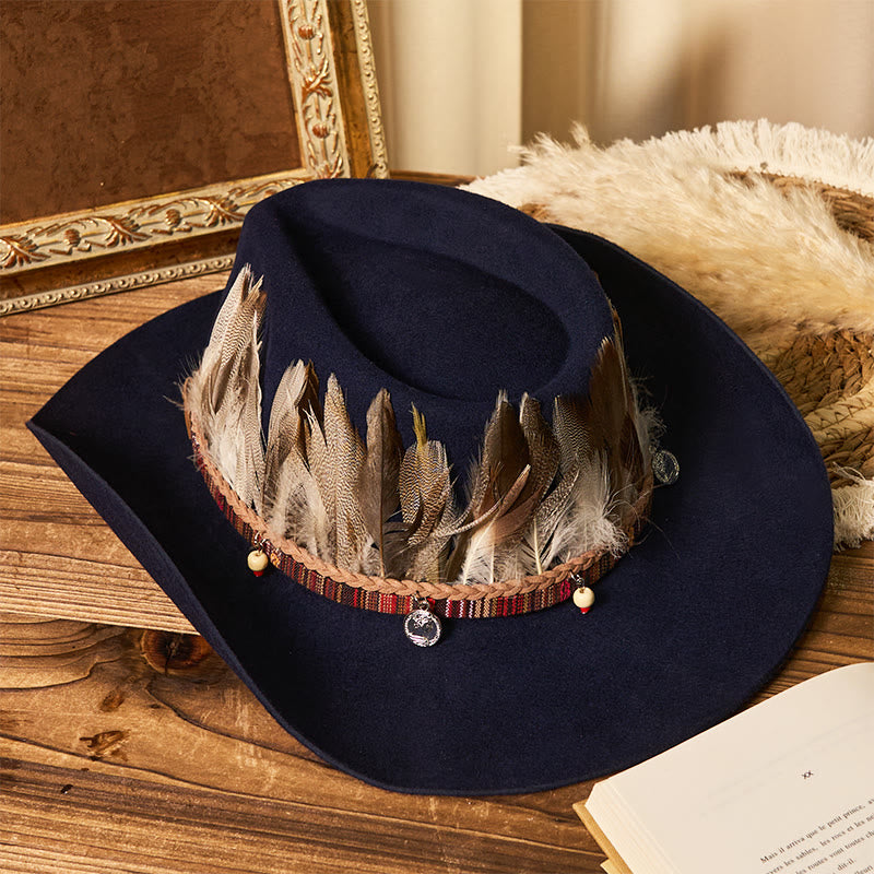 Chapeau de cowboy pour homme avec bord tissé et ceinture à plumes - image 4