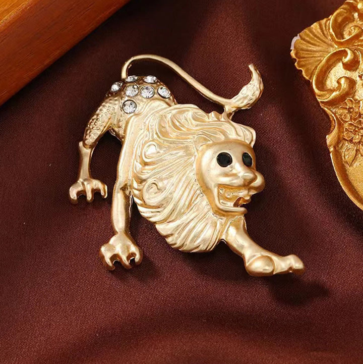 Broche en or ornée de diamants représentant le signe du zodiaque - image 10