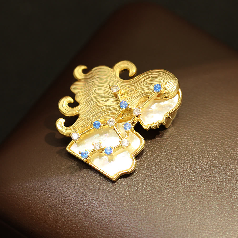 Broche en nacre et cristal bleu, or, représentant les 12 constellations - Vierge - image 10