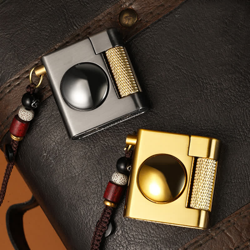 Briquet à pétrole gonflable à décompression carrée rotative - image 1