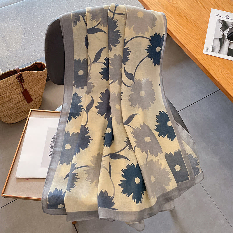 Écharpe légère et polyvalente à imprimé floral multicolore chic pour femme - image 1