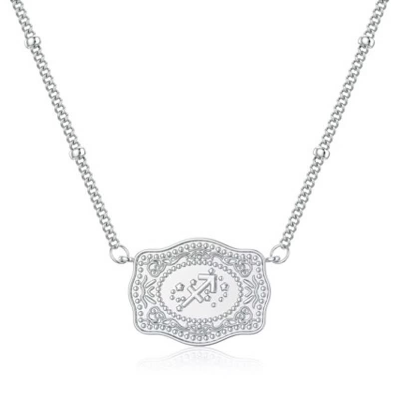 Collier miniature argenté en relief représentant les douze signes du zodiaque - Sagittaire - image 1
