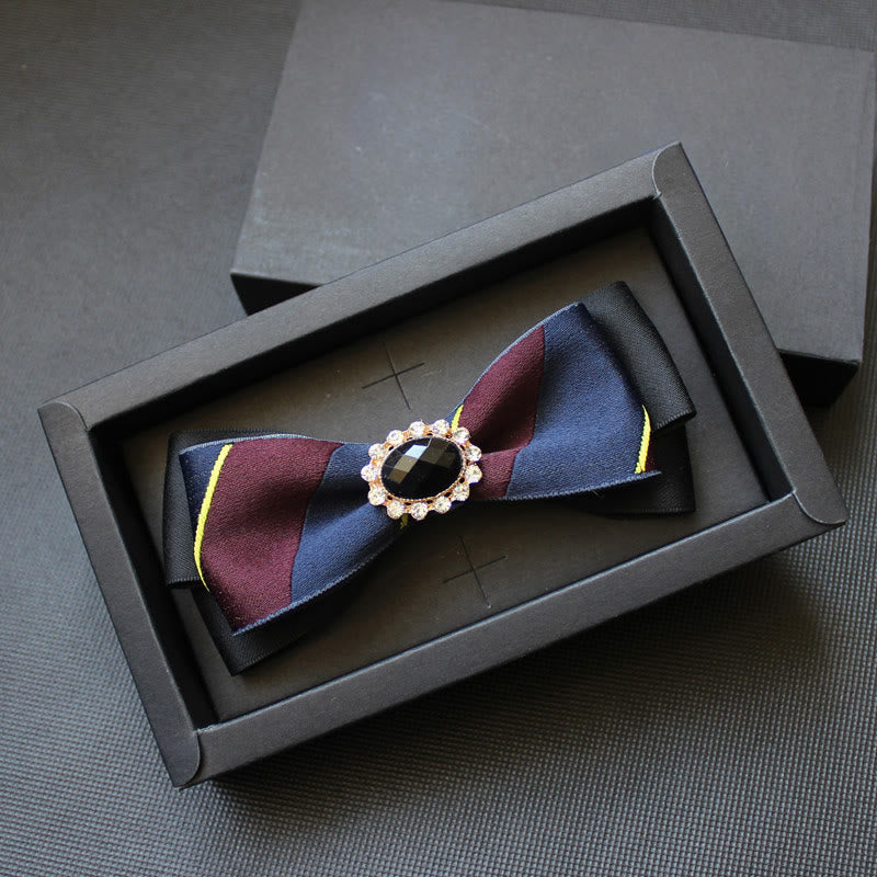 Nœud papillon formel pour homme à motif géométrique orné de pierres précieuses - Style n° 2 - image 1