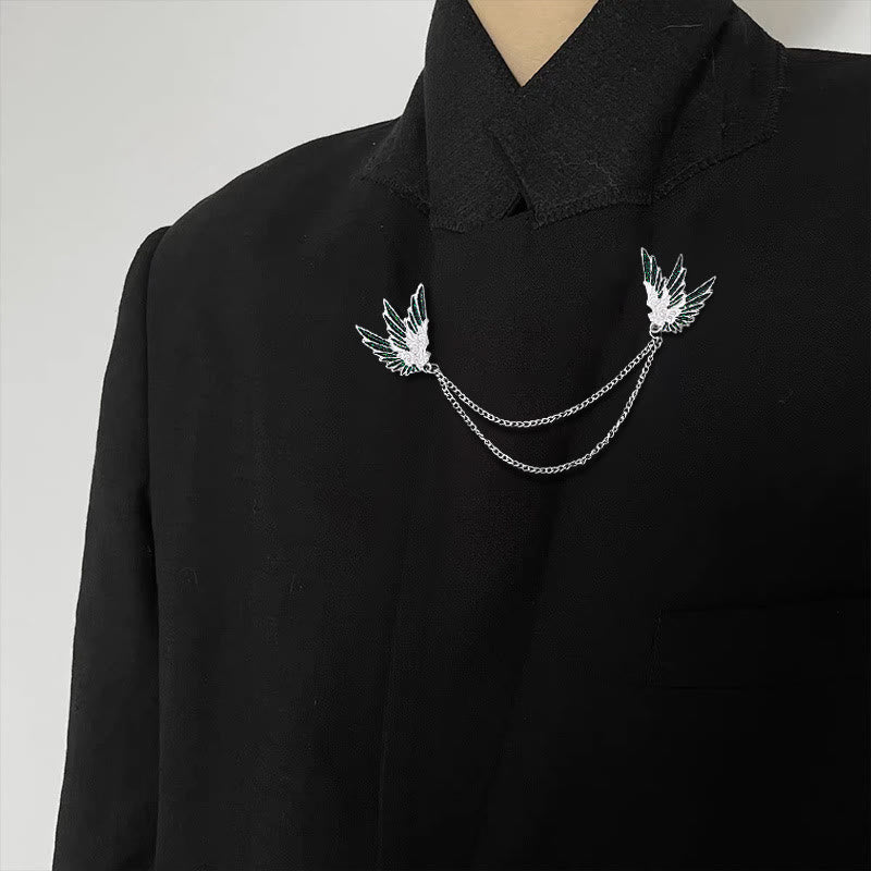 Broche ornée à double chaîne et à motif d'ailes symétriques - image 2