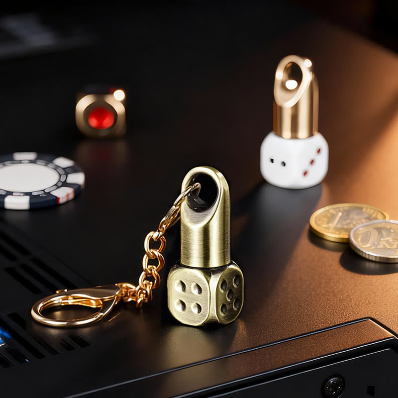 Briquet porte-clés rechargeable en forme de mini-dé classique avec mini-dés - image 5