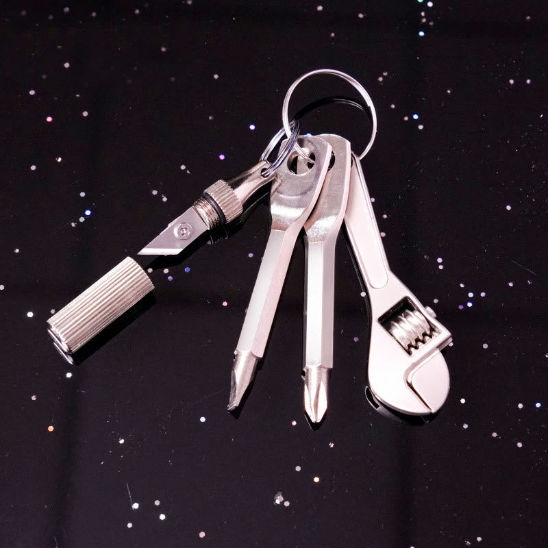 Mini-outil de poche 4 en 1 : couteau, clé, tournevis et porte-clés - 4 pièces - image 0