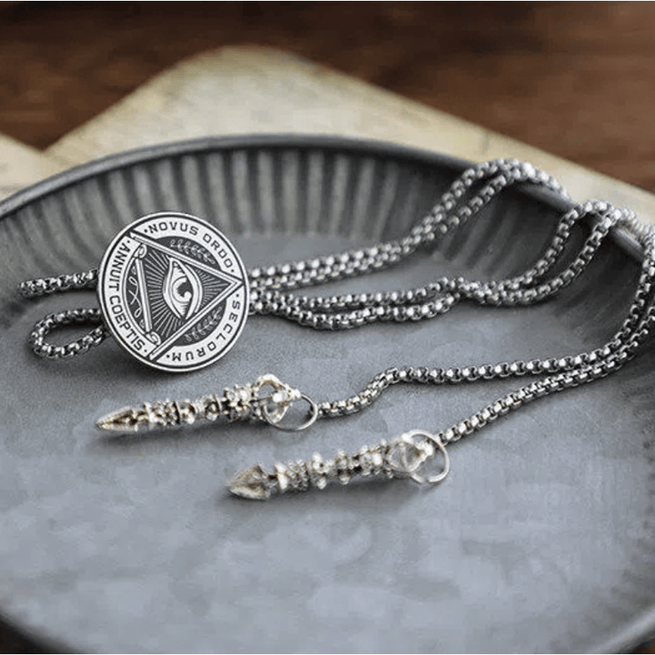 Cravate bolo vintage en métal avec inscription latine « Œil de la Providence » - image 2