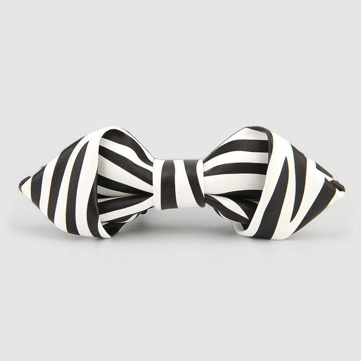 Nœud papillon pointu en cuir orné de motifs floraux et décoratifs - Style n° 5 - image 7