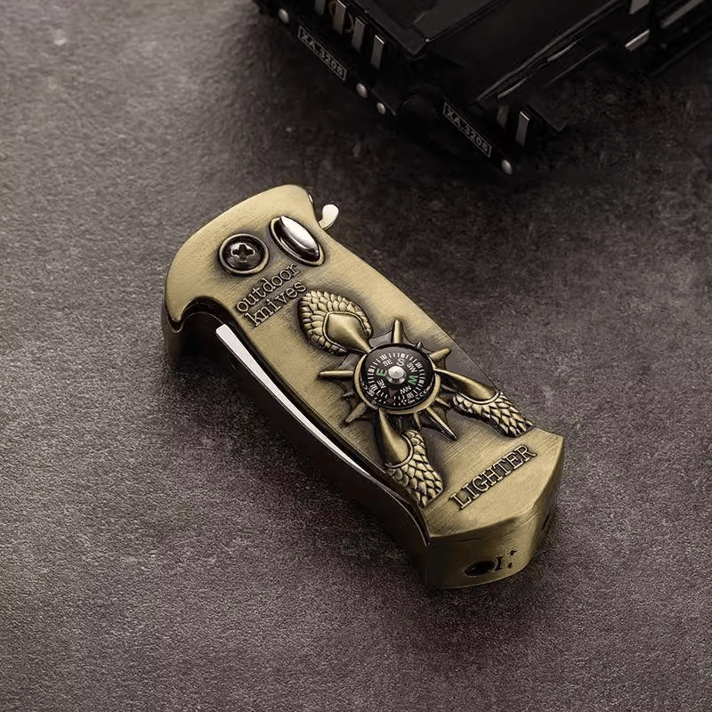 Briquet pliant en cuivre rétro avec boussole et griffe de dragon - Briquet Griffe de Dragon - image 0