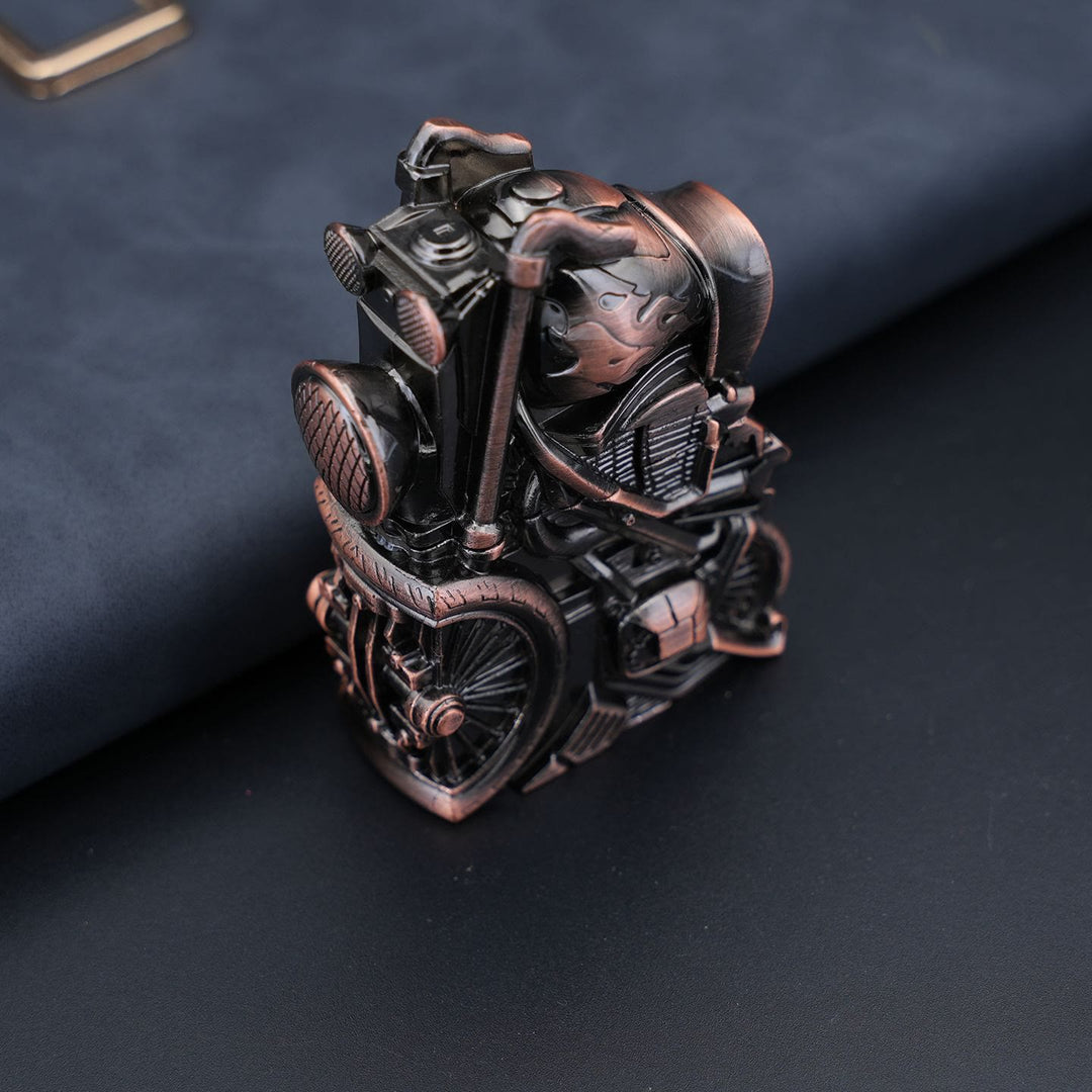 Briquet à pétrole en métal en forme de moto rétro créative - image 3