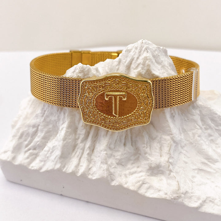 Bracelet glamour doré avec initiale gravée - T - image 19
