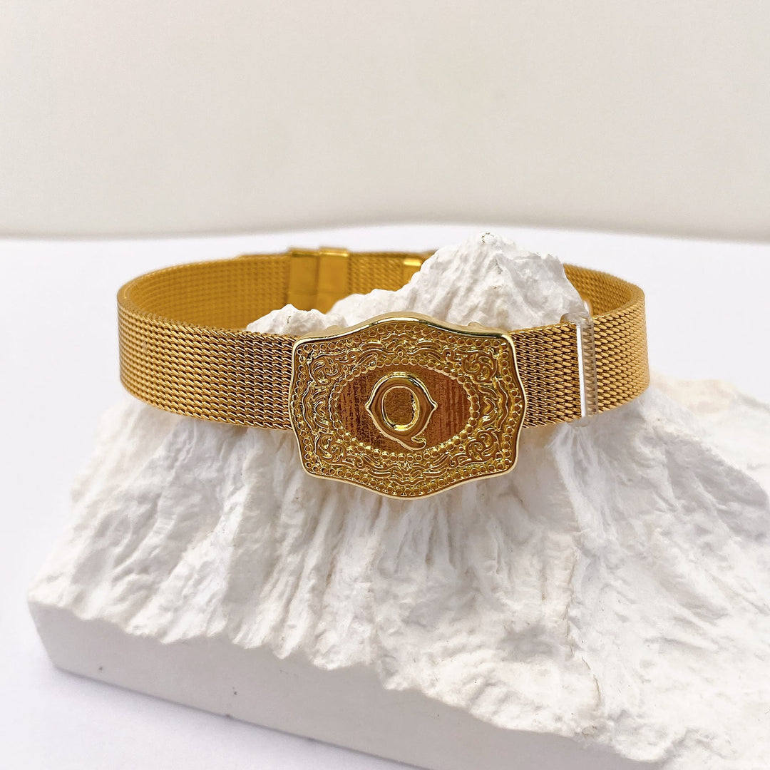 Bracelet glamour doré avec initiale gravée - Q - image 16