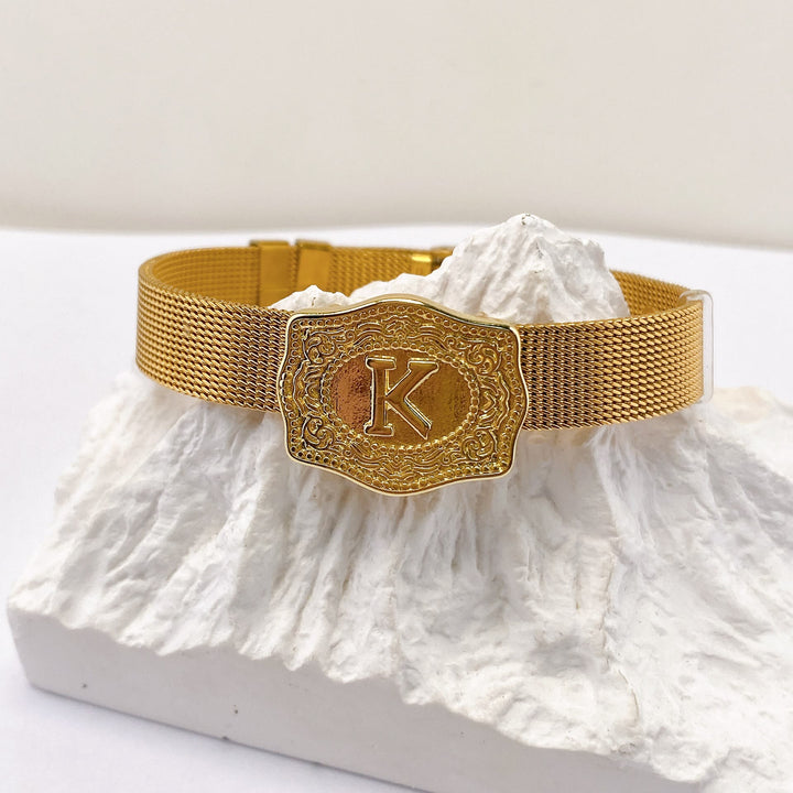 Bracelet glamour doré avec initiale gravée - K - image 10