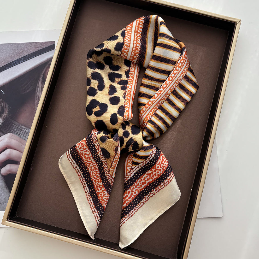 Foulard carré en soie à motifs variés rétro pour femme - Brun chocolat - image 4