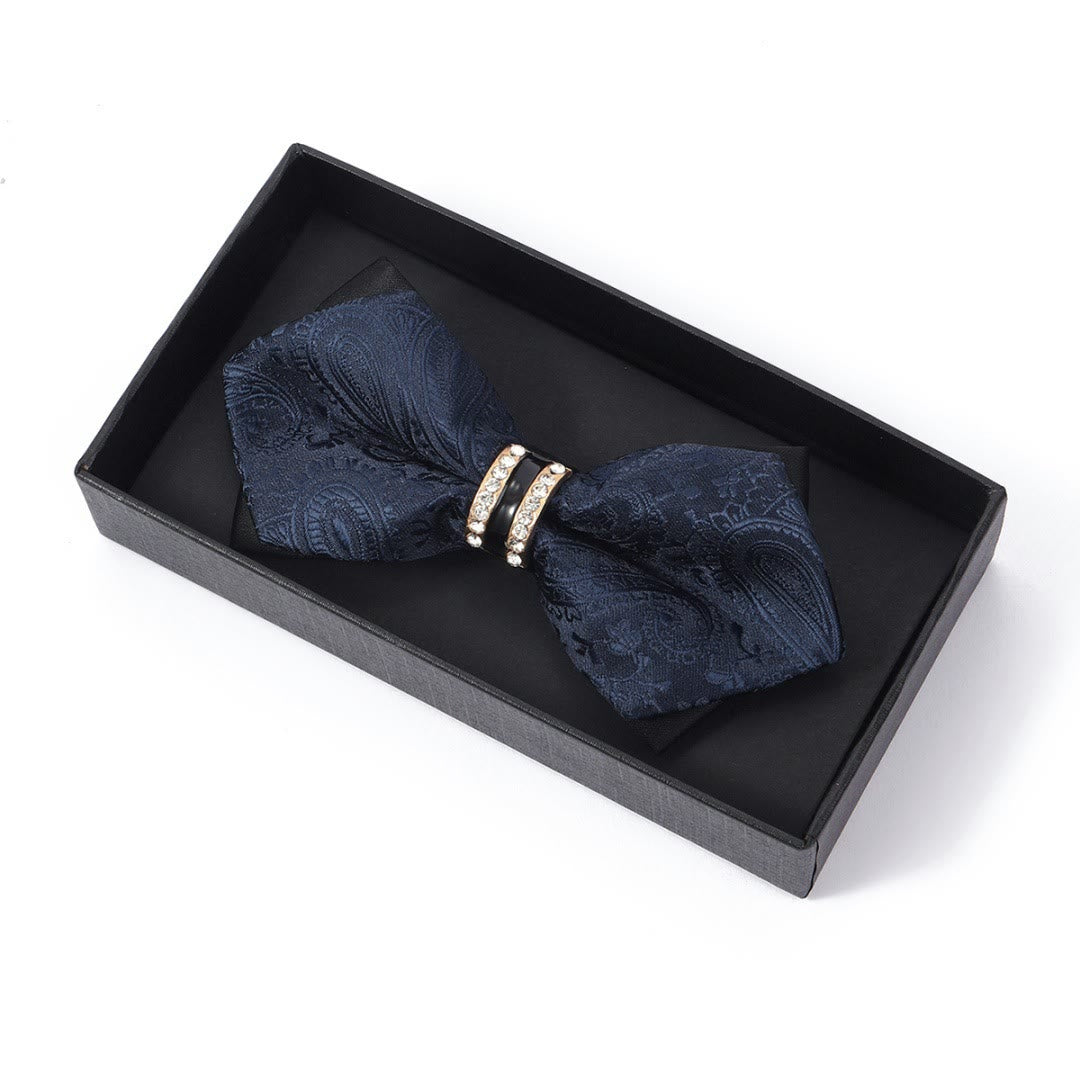 Nœud papillon pour homme, disponible en plusieurs motifs et tissus unis. - image 1