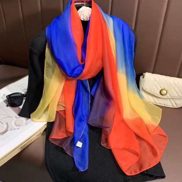 Écharpe fluide et légère à dégradé de couleurs pour femme, idéale en toutes saisons - Style n° 4 - image 6