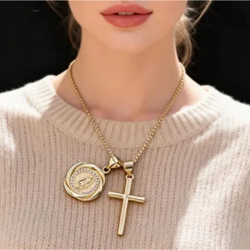 Collier à double pendentif sceau et croix en métal doré brillant - image 1