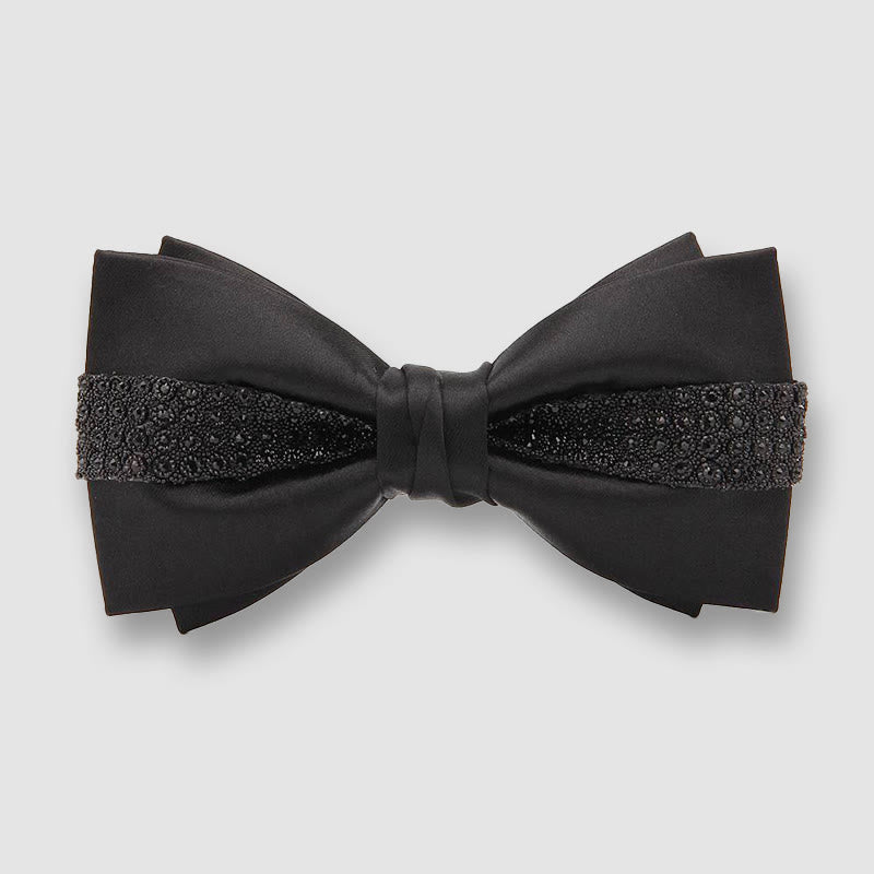 Nœud papillon en satin pour homme avec ornement texturé scintillant - Style n° 1 - image 0
