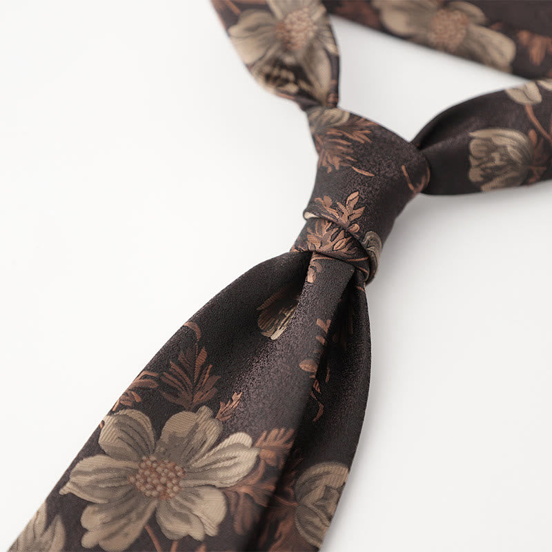 Cravates pour hommes en tissu soyeux à motifs ornementaux - image 7