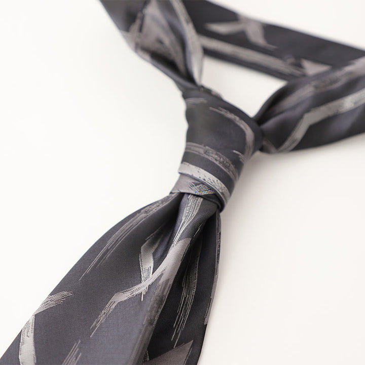 Cravates pour hommes en tissu soyeux à motifs ornementaux - image 37