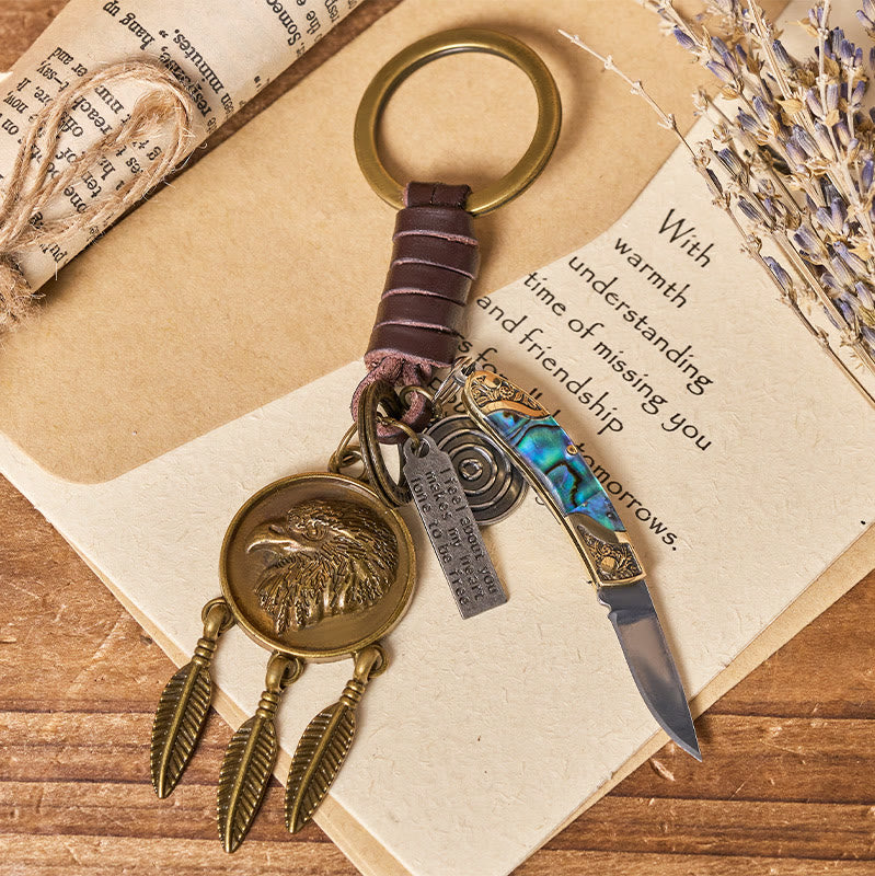 Porte-clés couteau pliant rétro avec pendentif rond en forme de coquillage et pendentif tête d'aigle, texture coquillage - Tête d'aigle - image 0