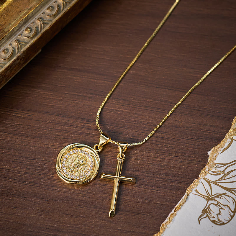 Collier à double pendentif sceau et croix en métal doré brillant - image 3