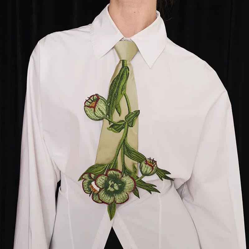 Cravate zippée à broderie botanique verte pour femme - image 3