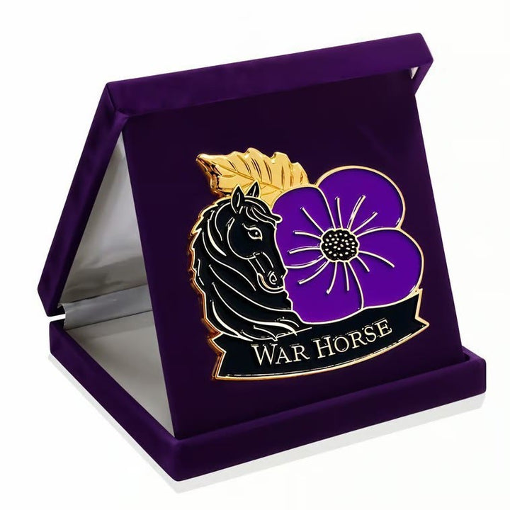 Broche en émail coquelicot violet « Honneur War Horse » - image 1