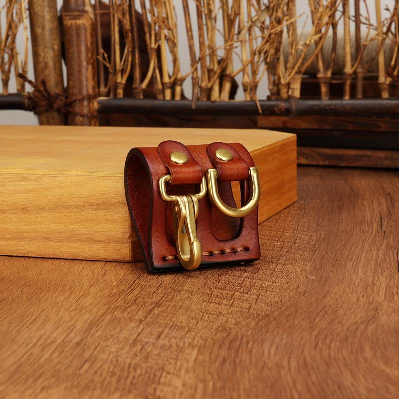 Porte-clés en cuir robuste avec anneau en D et passant de ceinture. - image 9