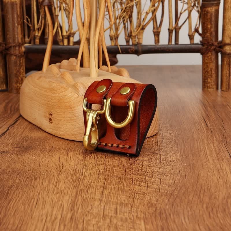 Porte-clés en cuir robuste avec anneau en D et passant de ceinture. - image 11
