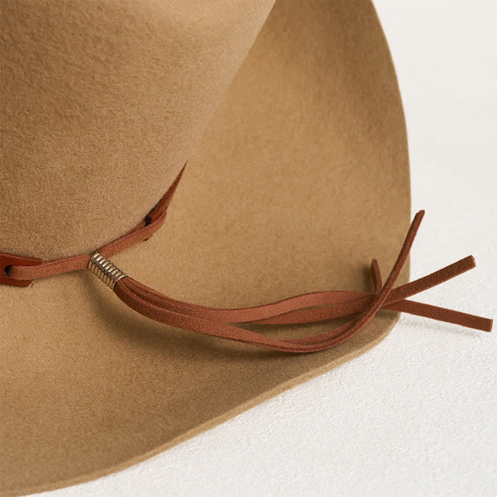 Chapeau de cowboy classique en chameau avec rivets élégants - image 3