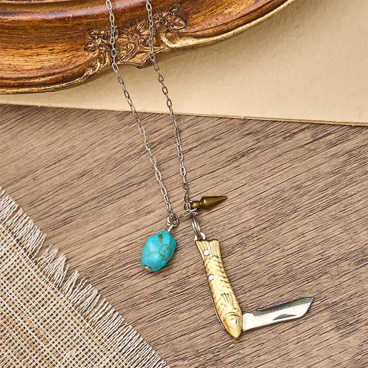 Collier couteau de poche unique en laiton et turquoise en forme de poisson - image 2