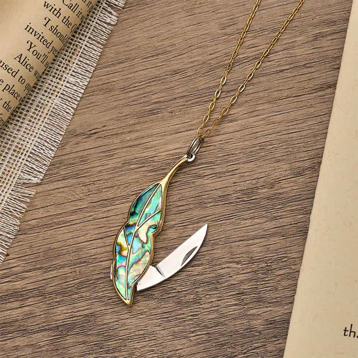 Collier couteau de poche fonctionnel en nacre d'ormeau en forme de feuille - Or - image 0