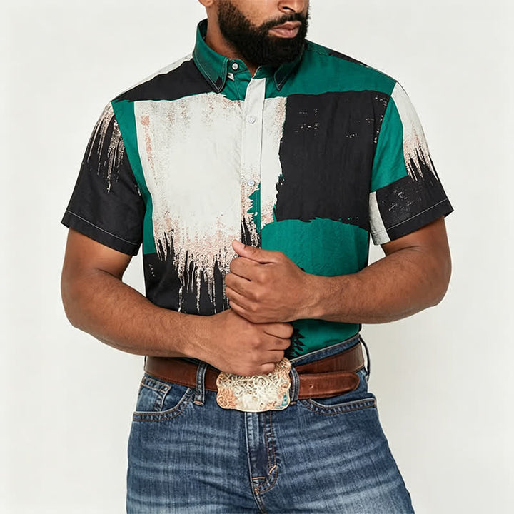 Chemise homme verte et noire à motifs abstraits à coups de pinceau - image 1
