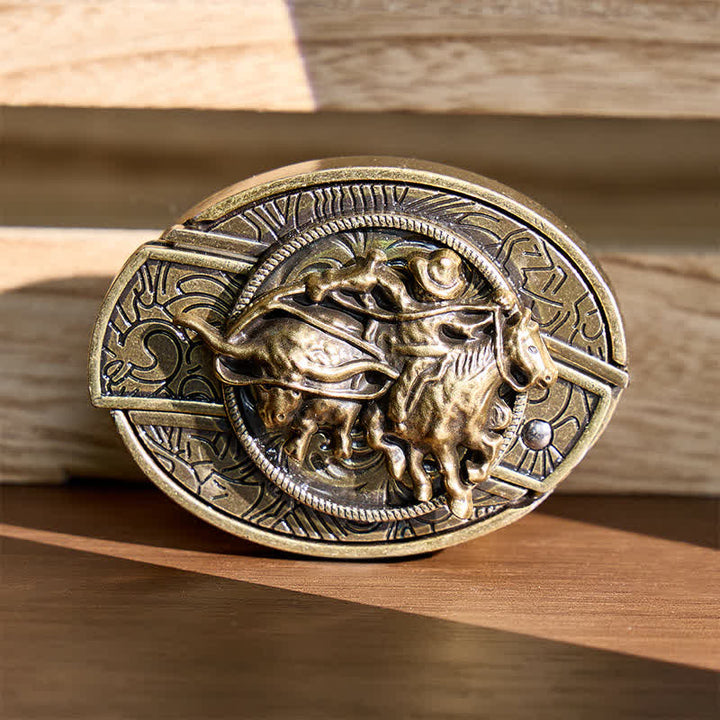 Couteau pliant dissimulé à boucle bronze, style cowboy, pour le rodéo de taureaux. Ceinture en cuir. - Cowboy lassoant un taureau - Sans ceinture - Ceinture non incluse - image 0