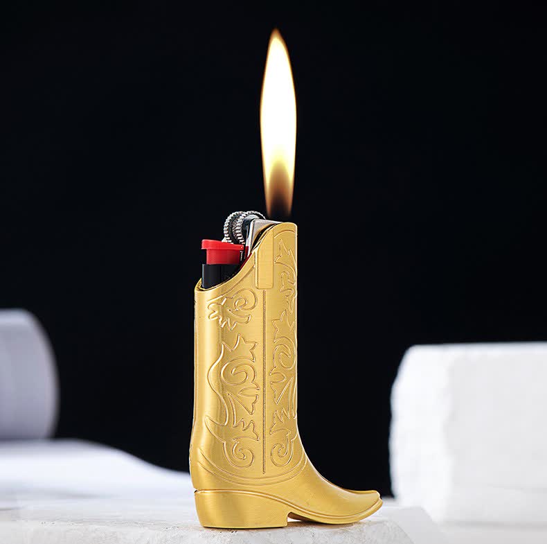 Étui à briquet en métal gravé en forme de botte de cowboy rétro - image 1