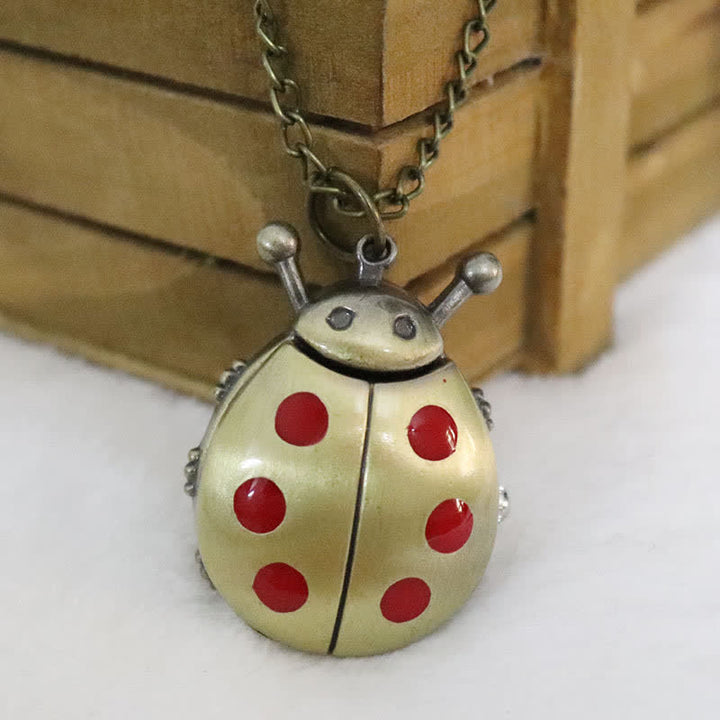 Collier montre de poche coccinelle en bronze antique vintage - Rouge - image 0