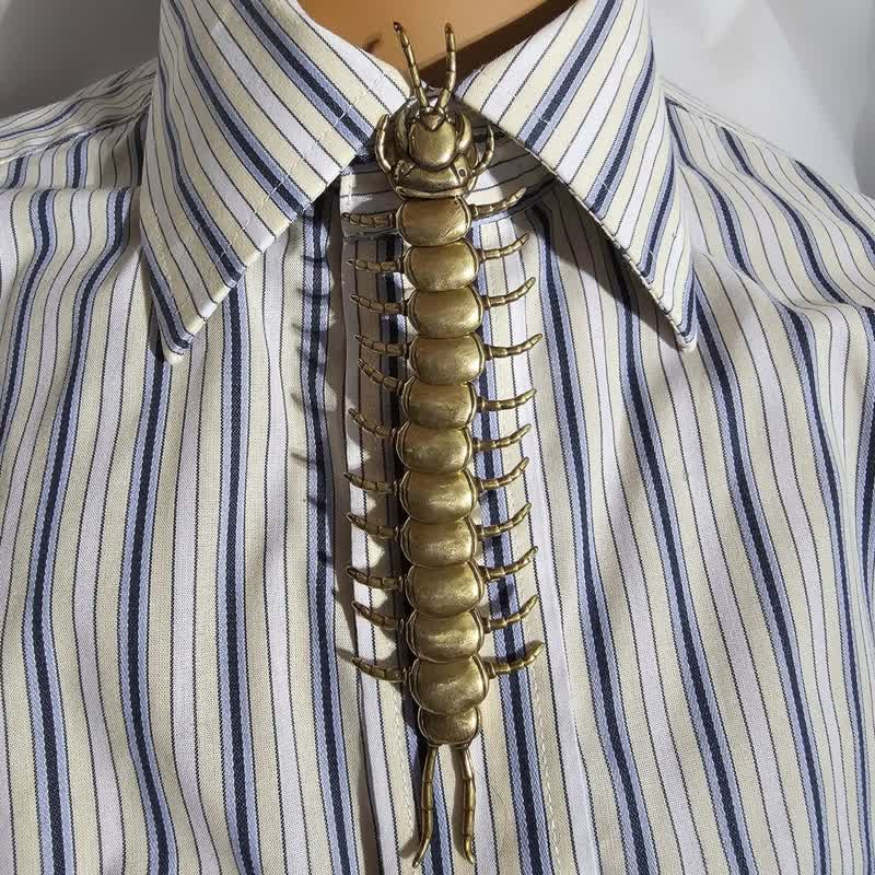 Couvre-bouton de chemise à pression en forme de mille-pattes gothique articulé - image 1