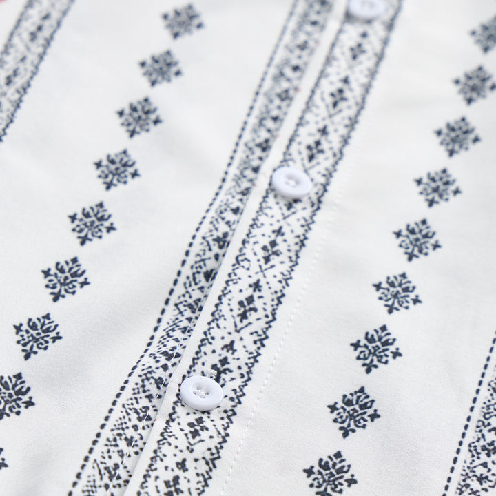 Chemise blanche à manches courtes à motif ethnique d'inspiration bohème - image 5