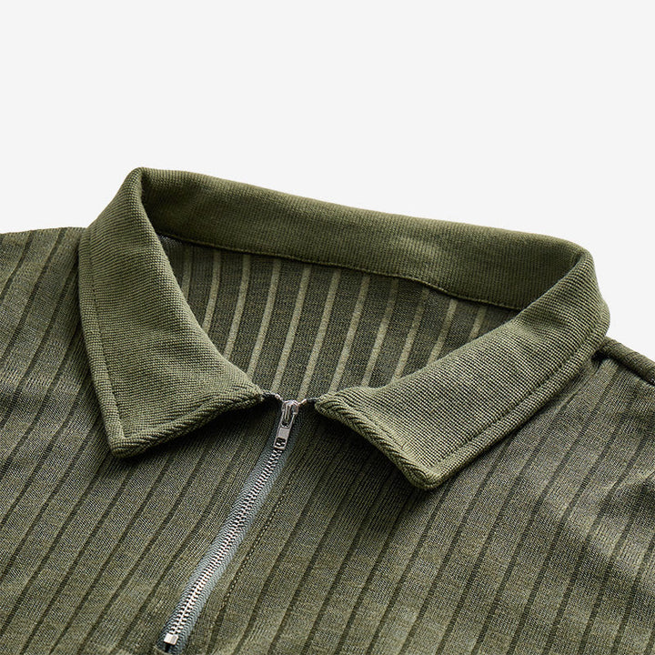 Polo homme en maille côtelée verticale avec col zippé - image 8